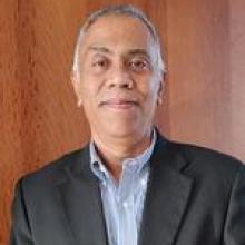 Suresh Vaidyanathan photo